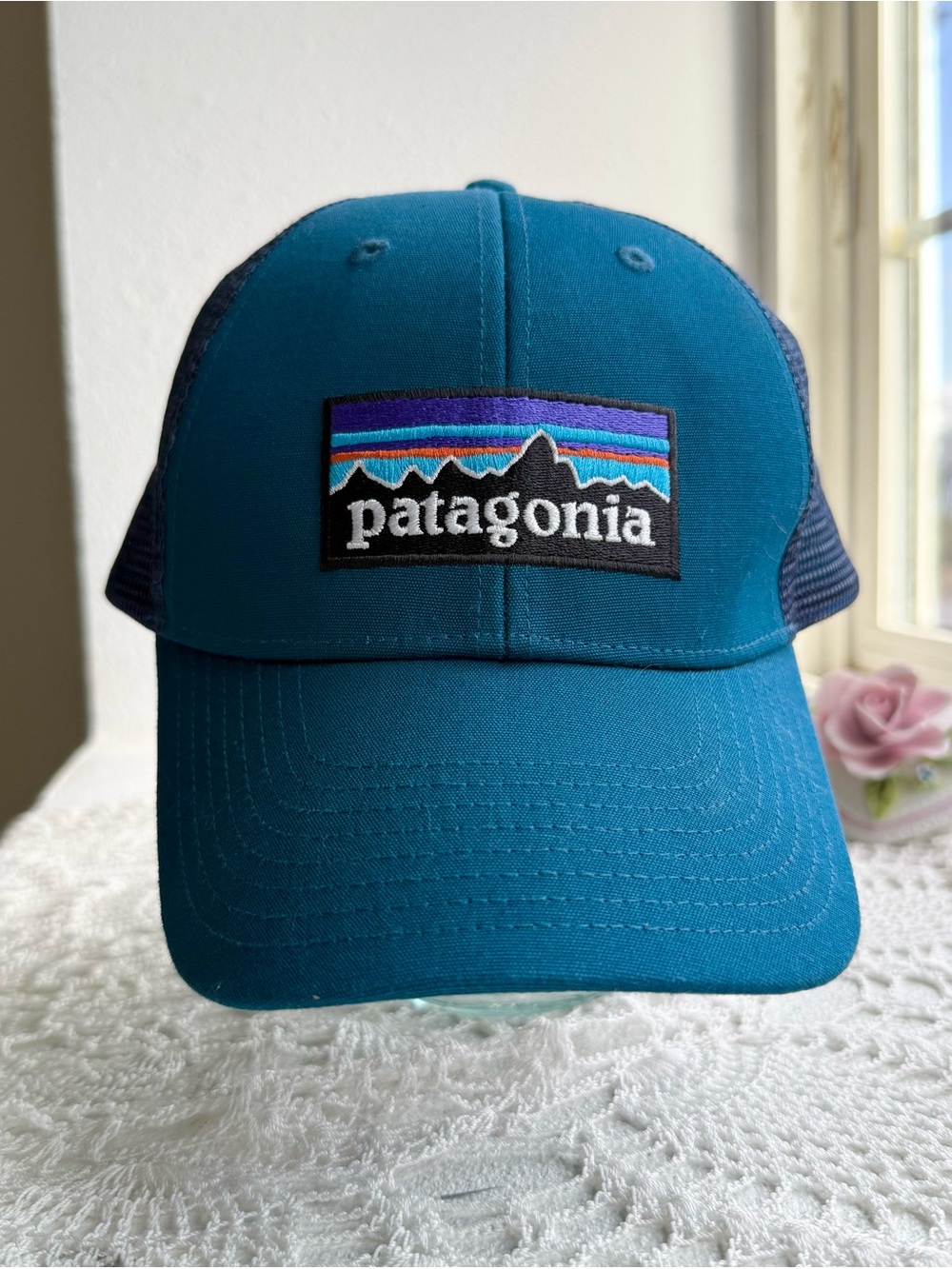 Patagonia P-6 Logo Trucker Hat Teal Blue Snapback